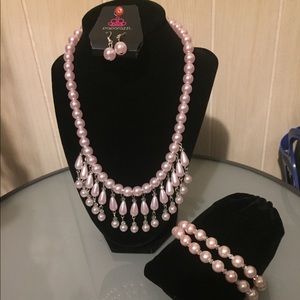 Paparazzi pink beaded set